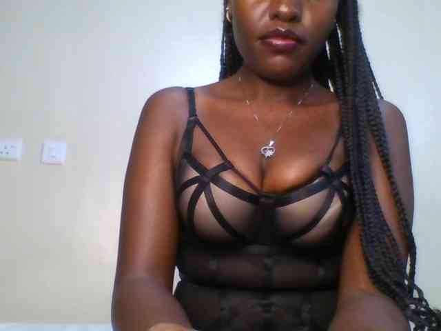 Leslie-ann webcam
