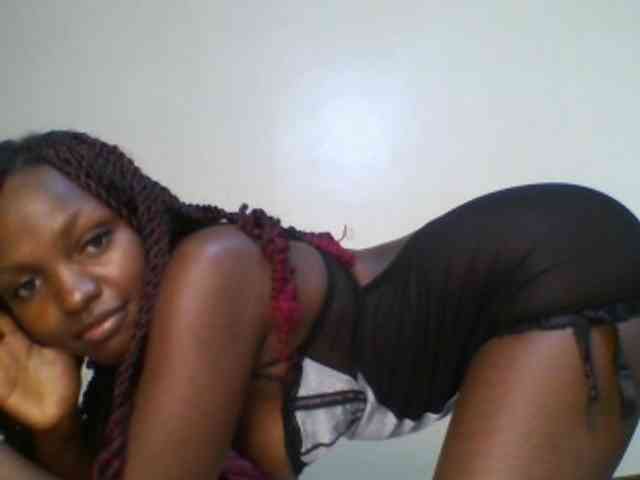 Leslie-ann webcam