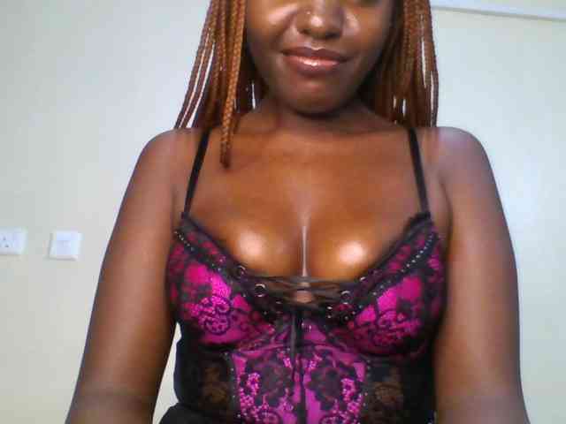 Leslie-ann webcam