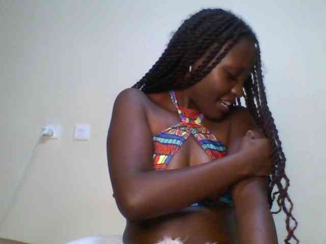 Leslie-ann webcam