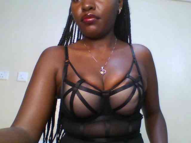Leslie-ann webcam
