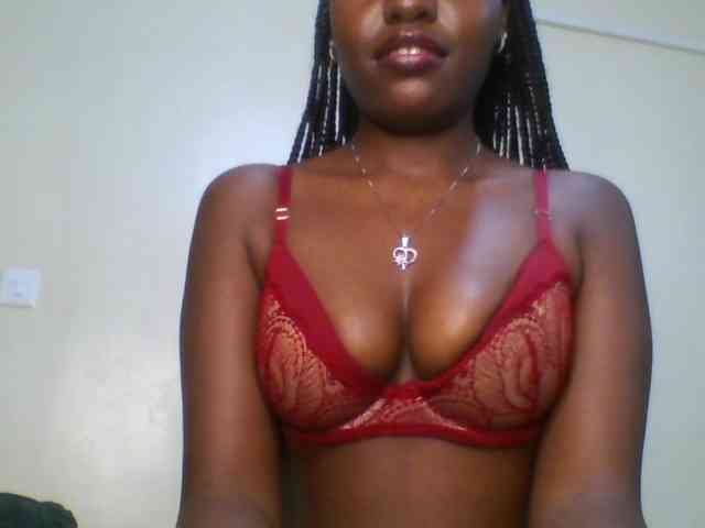 Leslie-ann webcam