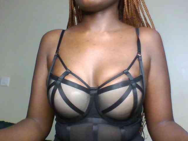 Leslie-ann webcam