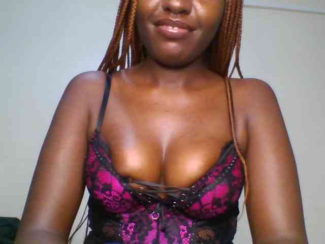 Leslie-ann webcam