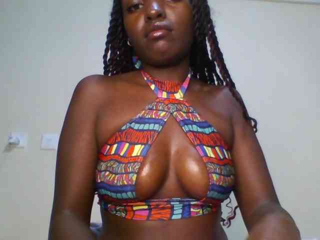 Leslie-ann webcam