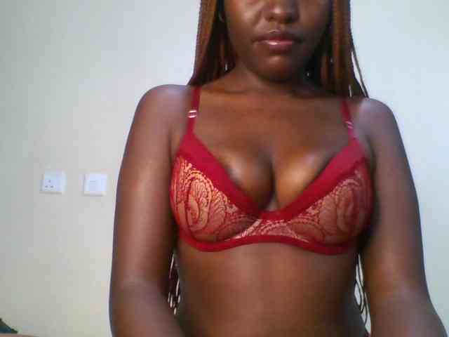 Leslie-ann webcam