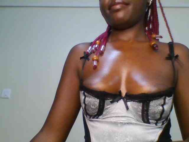 Leslie-ann webcam