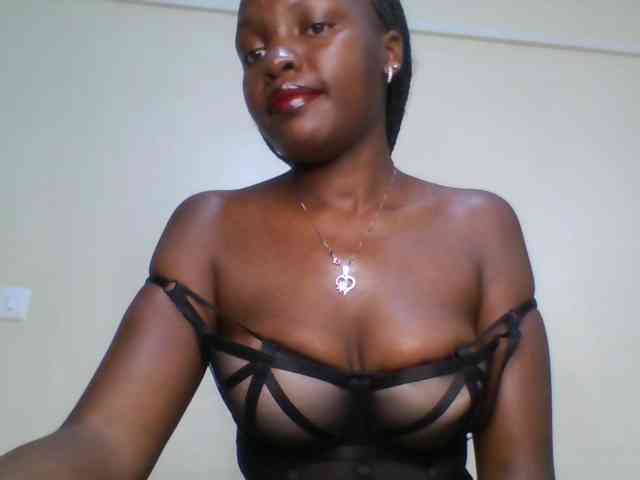 Leslie-ann webcam