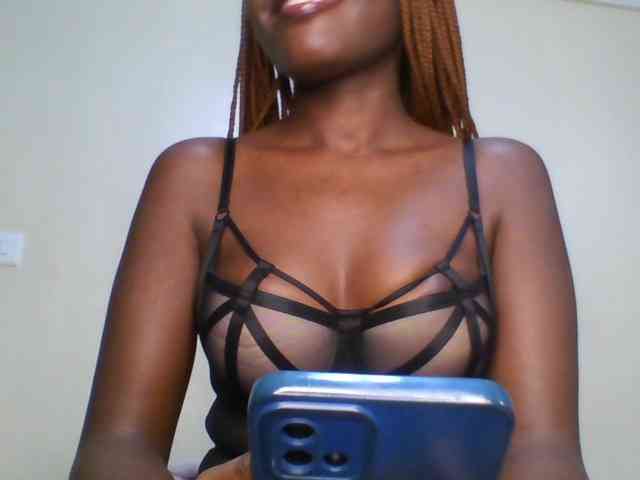 Leslie-ann webcam