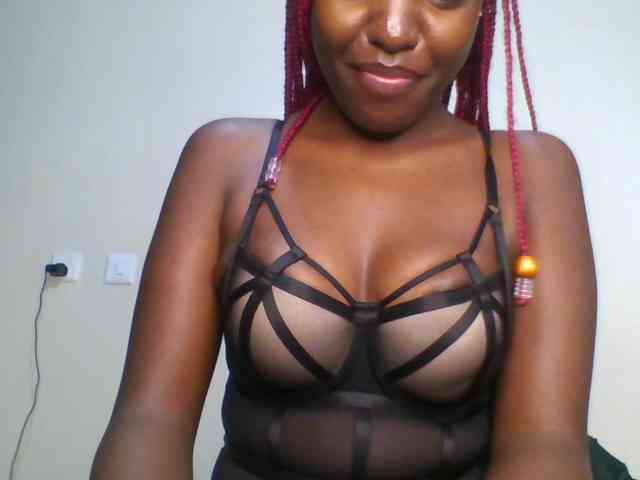 Leslie-ann webcam