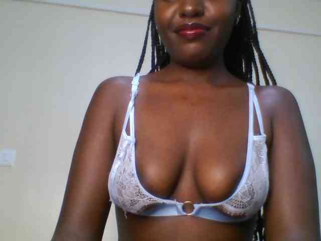 Leslie-ann webcam