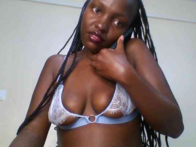 Leslie-ann webcam