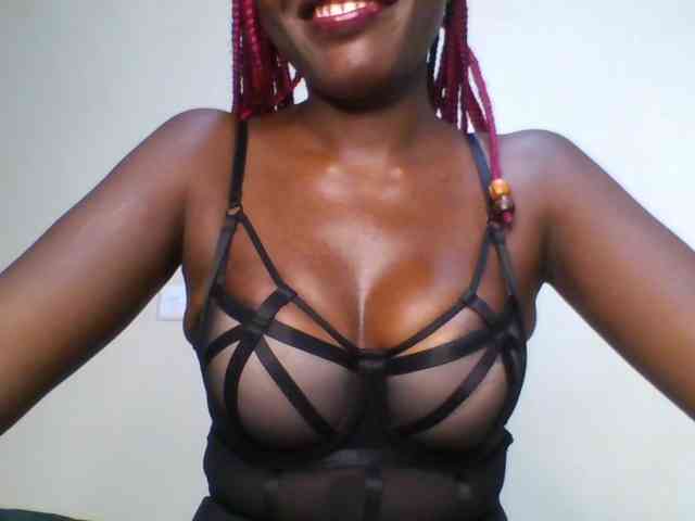 Leslie-ann webcam