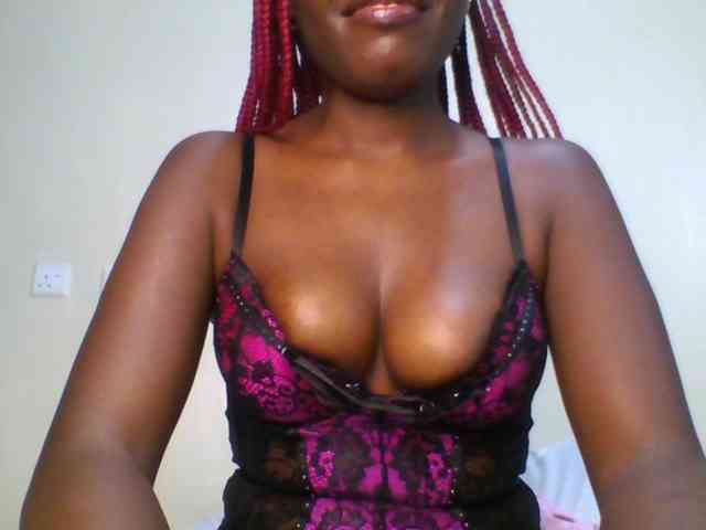 Leslie-ann webcam