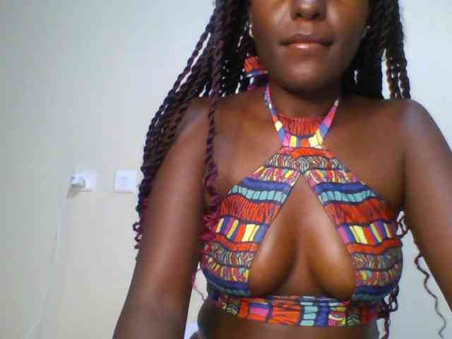 Leslie-ann webcam