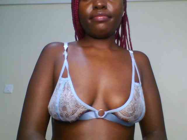 Leslie-ann webcam