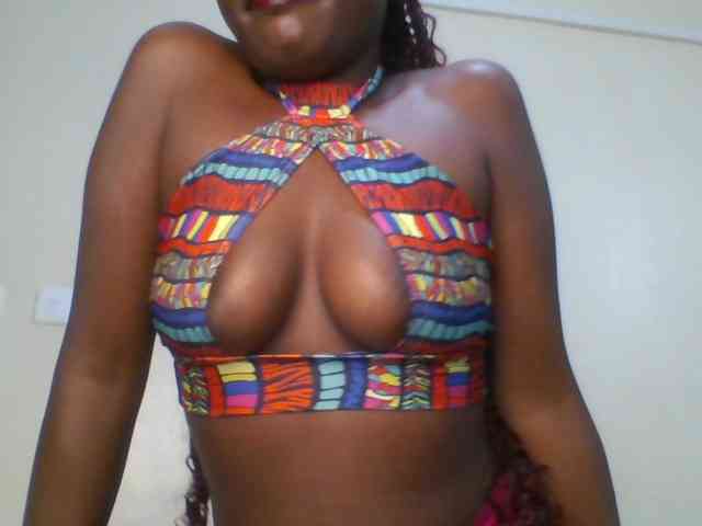 Leslie-ann webcam
