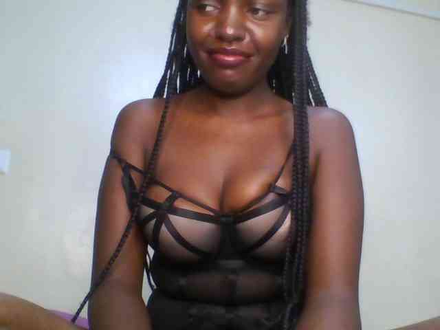 Leslie-ann webcam
