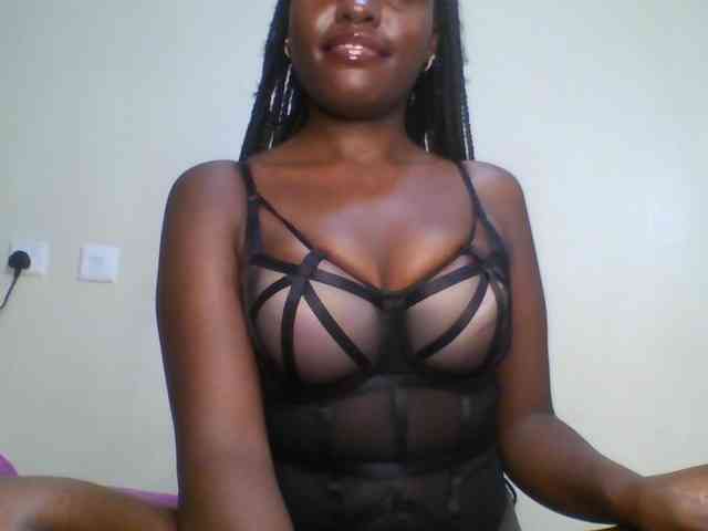 Leslie-ann webcam