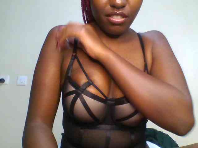 Leslie-ann webcam