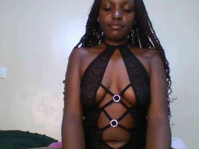 Leslie-ann webcam