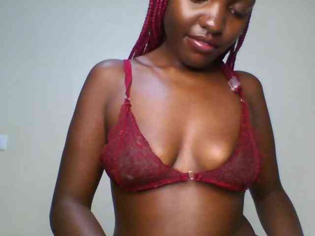 Leslie-ann webcam