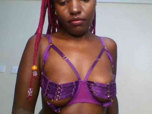 Leslie-ann webcam