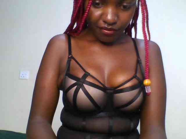 Leslie-ann webcam