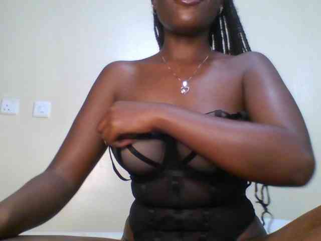 Leslie-ann webcam