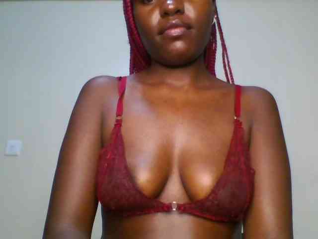 Leslie-ann webcam
