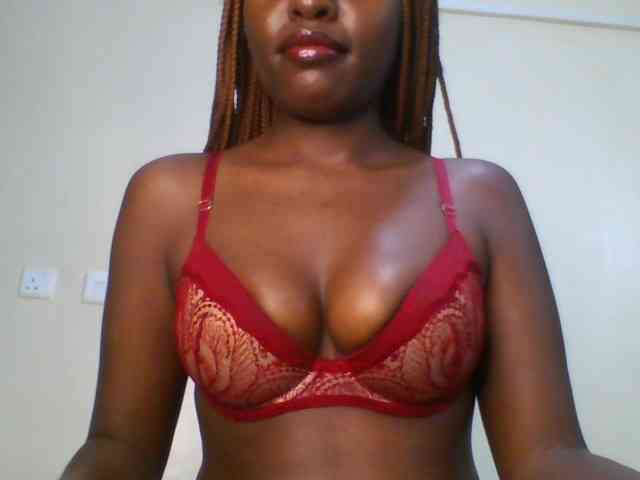 Leslie-ann webcam