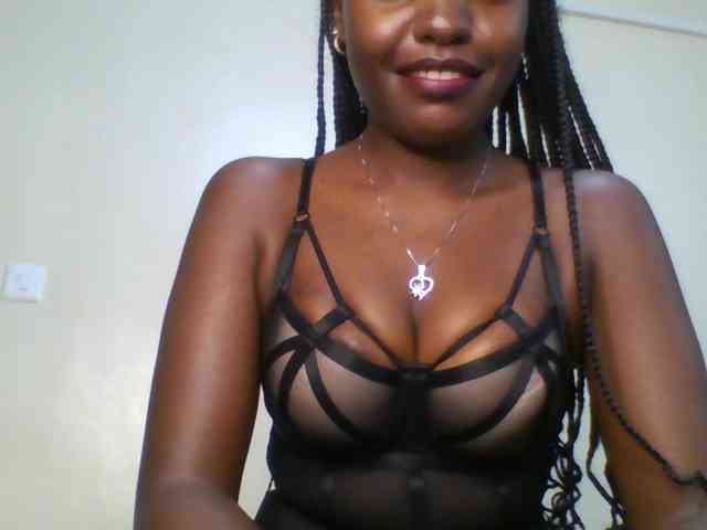 Leslie-ann webcam