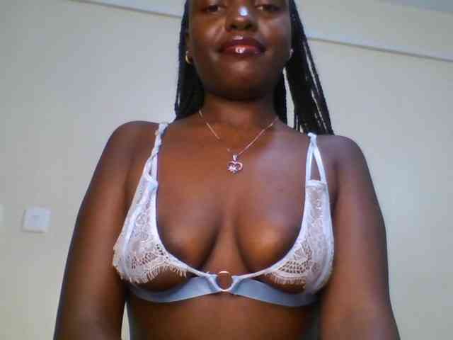 Leslie-ann webcam