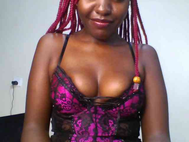 Leslie-ann webcam
