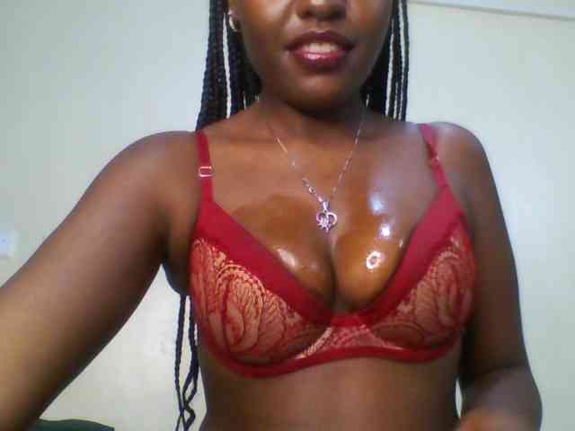 Leslie-ann webcam
