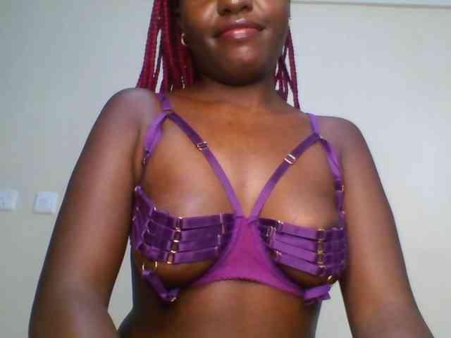 Leslie-ann webcam