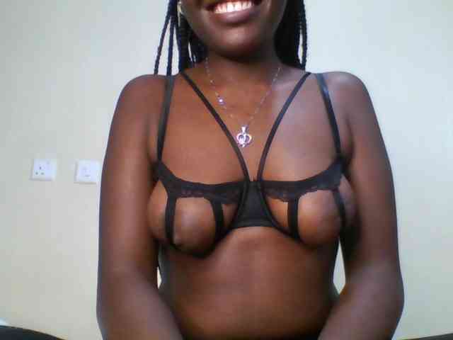Leslie-ann webcam