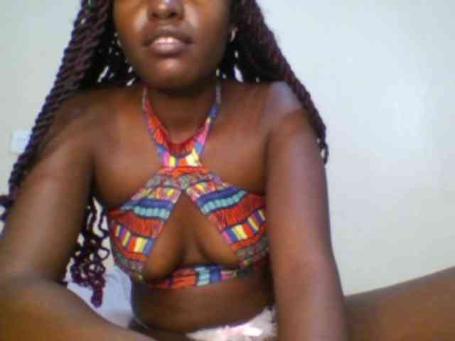 Leslie-ann webcam