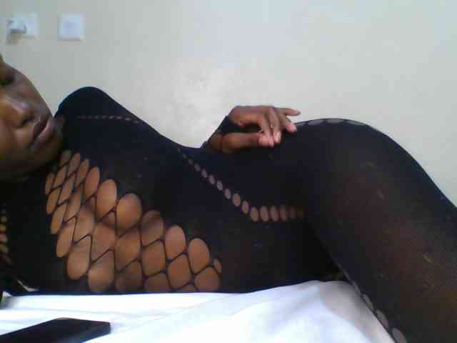 Leslie-ann webcam