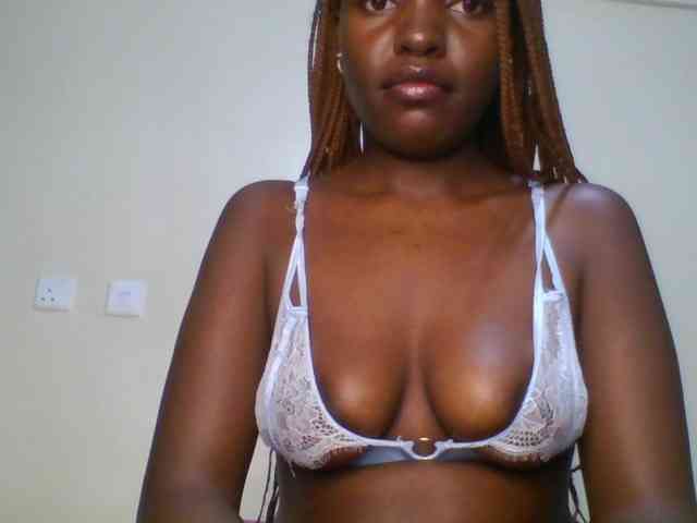 Leslie-ann webcam