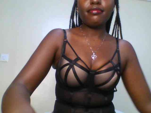 Leslie-ann webcam