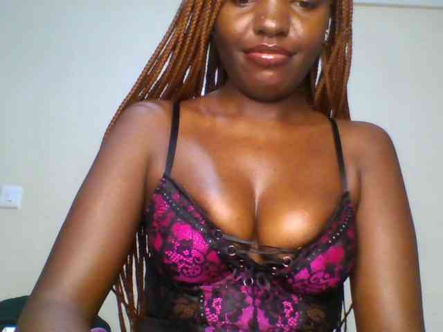 Leslie-ann webcam