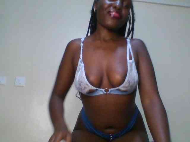 Leslie-ann webcam