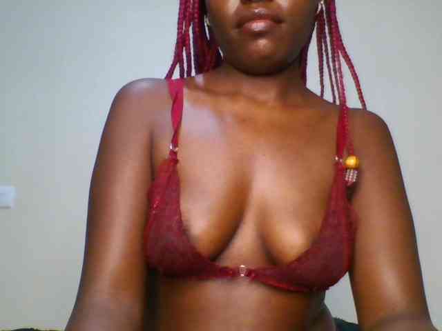 Leslie-ann webcam