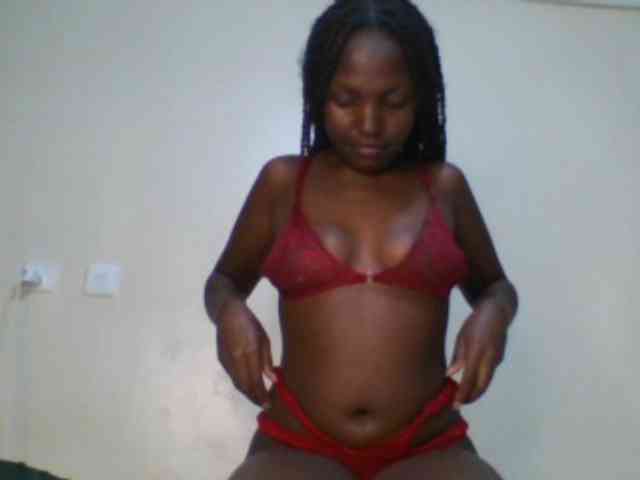 Leslie-ann webcam
