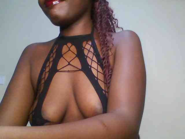 Leslie-ann webcam