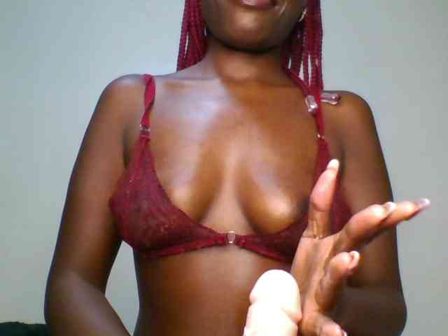 Leslie-ann webcam