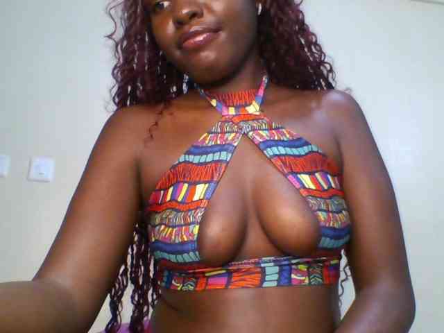 Leslie-ann webcam