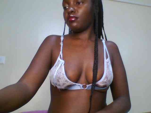 Leslie-ann webcam