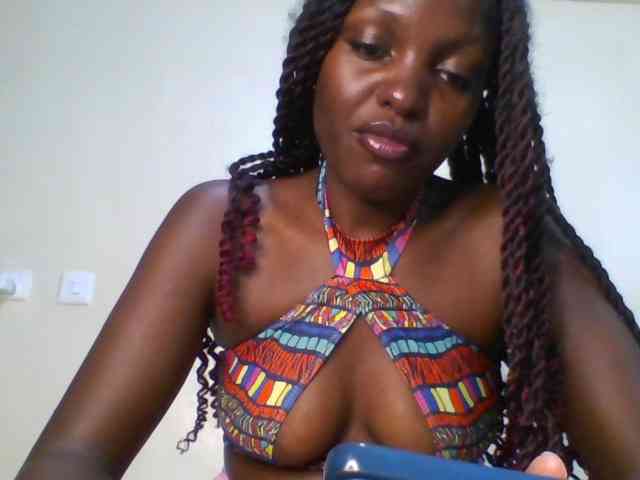 Leslie-ann webcam